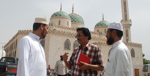 Progressio development worker with imams in Yemen