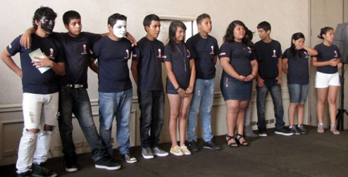 El Salvador youth theatre group