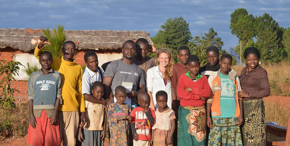 malawi family web.jpg