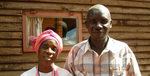 portrait of Veronica and Gibson in Hatcliffe, Zimbabwe