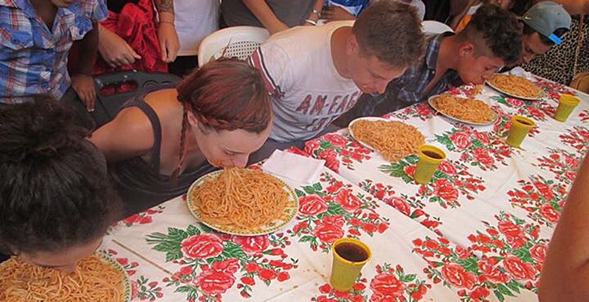 No hands spaghetti eating contest