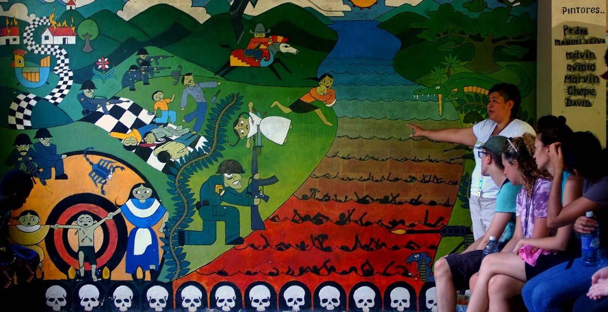 A mural at the Martires de Sumpul Centro