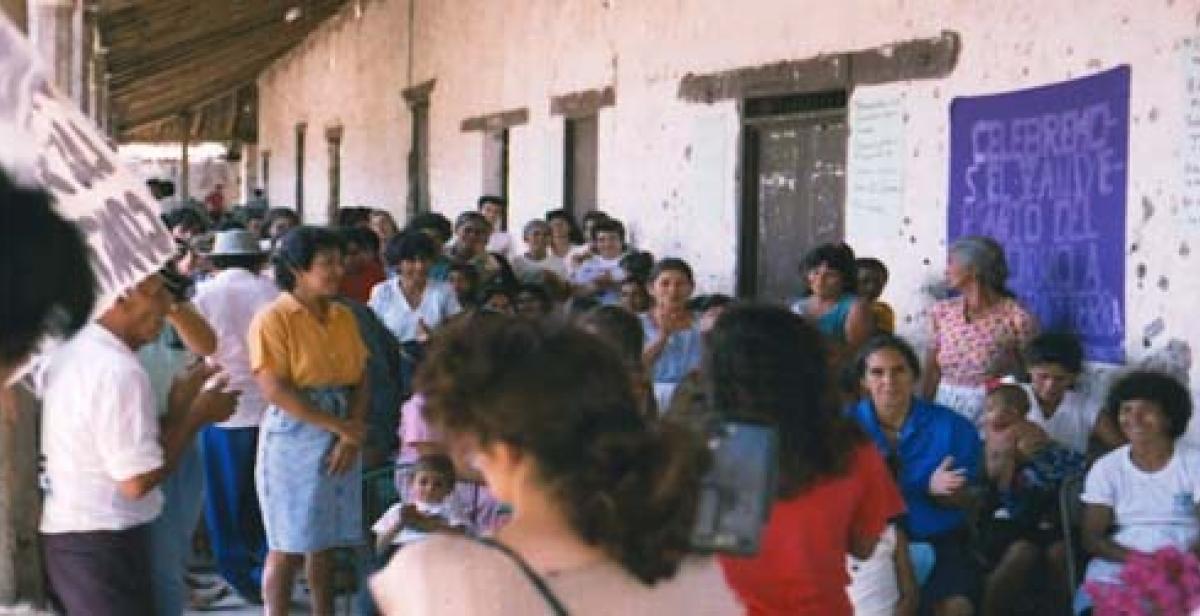 Refugees arriving in Nuevo Gualcho