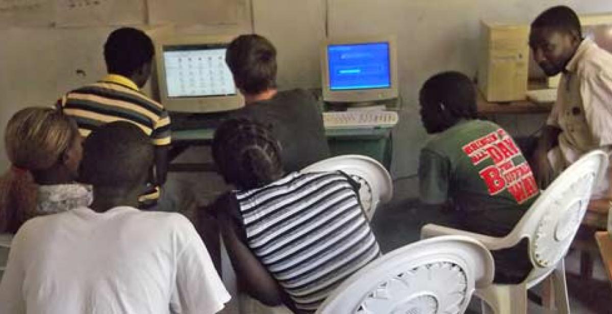 Zimbabwe: ICT training at Zambezi Technical College | Progressio