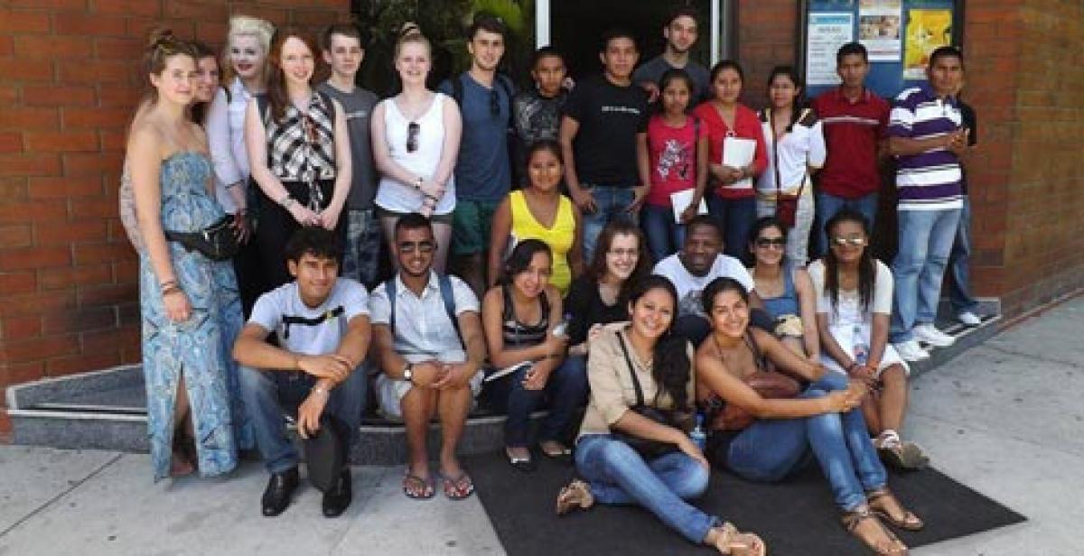 The group of volunteers on arrival in El Salvador